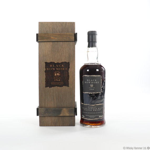 Bowmore - 'Black Bowmore' 30 Year Old (1964) 2nd Edition (75cl)
