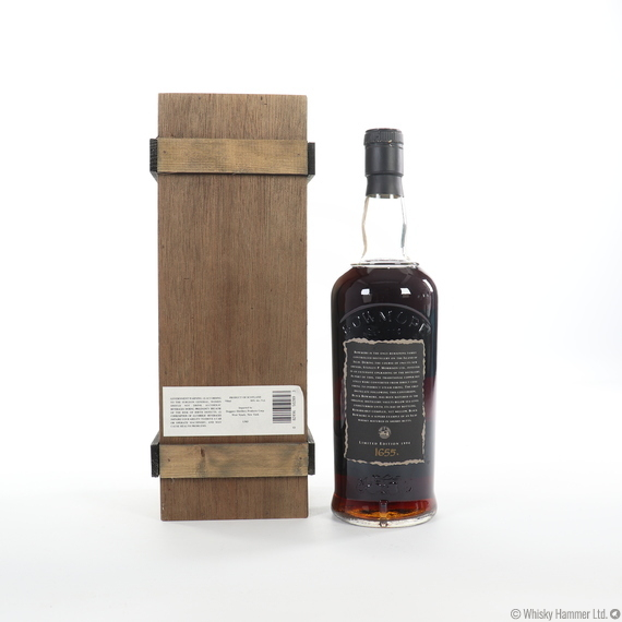Bowmore - 'Black Bowmore' 30 Year Old (1964) 2nd Edition (75cl)