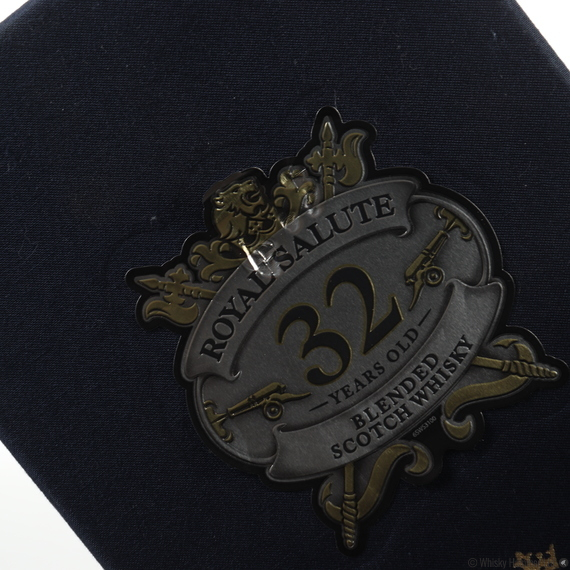 Chivas - Royal Salute 32 Year Old (Union of the Crowns) 50cl