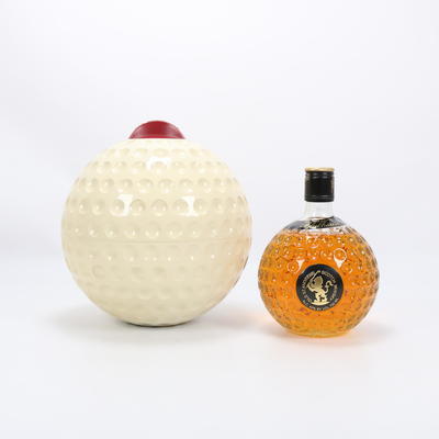 Old St Andrews - Clubhouse (Premium Blended Whisky) + Golf Ball Ice Bucket