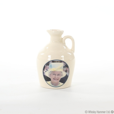 Macallan - 10 Year Old (Limited Edition) Queen Elizabeth II Decanter (5cl)