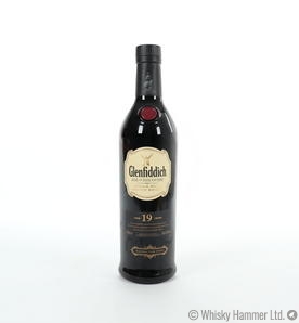 Glenfiddich - 19 Year Old Age Of Discovery (Madeira) Thumbnail