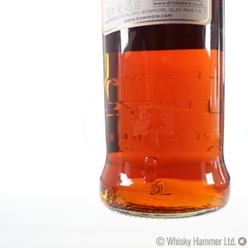 Bowmore - 15 Year Old (Darkest) Thumbnail